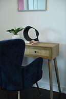 RivetStays - The York