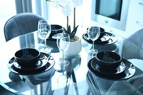 RivetStays - The York