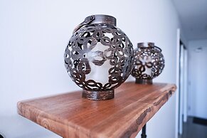 RivetStays - The York