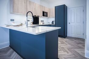 No. 4 Croft House - Luxury 2 Bed Apartment - Tenby