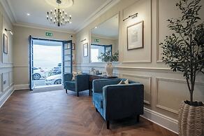 No. 4 Croft House - Luxury 2 Bed Apartment - Tenby