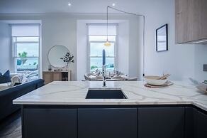 No. 4 Croft House - Luxury 2 Bed Apartment - Tenby