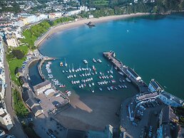 No. 4 Croft House - Luxury 2 Bed Apartment - Tenby