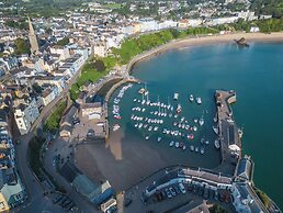 No. 4 Croft House - Luxury 2 Bed Apartment - Tenby