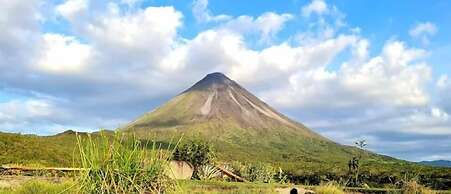 Hospedaje Peña del Arenal
