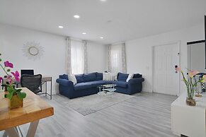 Peaceful decor Wynwood Art District BBQ