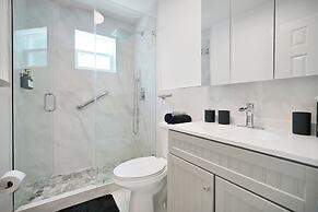 Peaceful decor Wynwood Art District BBQ