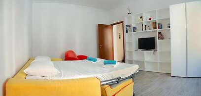 Casa Riboty in Rome With 1 Bedrooms and 1 Bathrooms