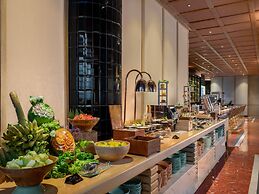 Golden Hill by Golden Tulip