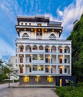 Cat Ba Green Pearl Hotel