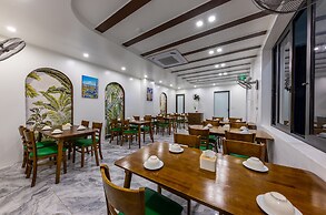 Cat Ba Green Pearl Hotel