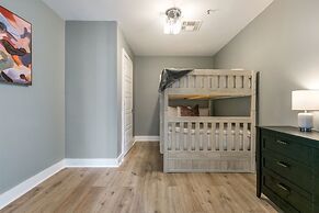 Spacious 4BR Condo in New Orleans
