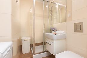 Studio Grzybowska m. 112 by Renters