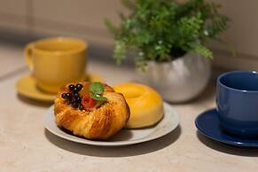 Studio Grzybowska m. 112 by Renters