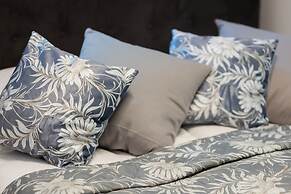 Studio Grzybowska m. 112 by Renters