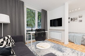 Studio Grzybowska m. 112 by Renters