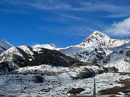 Hotel Axien Kazbegi