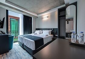 MIT HOTEL