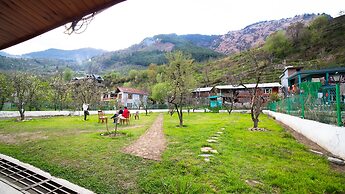 Vaayu Resorts And Spa Manali