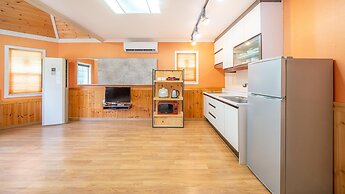 Chuncheon Namiseom pet Friendly Pension