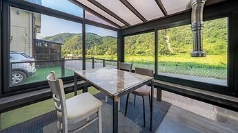 Chuncheon Namiseom pet Friendly Pension