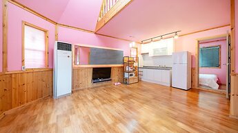 Chuncheon Namiseom pet Friendly Pension