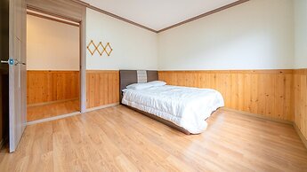 Chuncheon Namiseom pet Friendly Pension