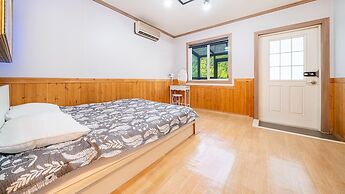 Chuncheon Namiseom pet Friendly Pension
