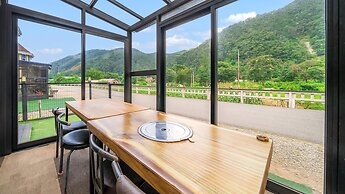 Chuncheon Namiseom pet Friendly Pension