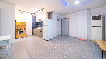 Chuncheon Namiseom pet Friendly Pension