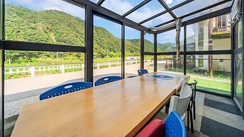 Chuncheon Namiseom pet Friendly Pension