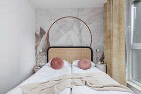 Deluxe Podskale 18 by Renters Prestige