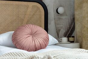 Deluxe Podskale 18 by Renters Prestige