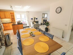 12 Hillview