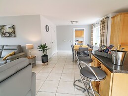 12 Hillview