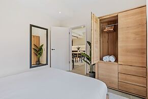 Clausen Hideaway Modern Apartment ID211