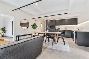 Clausen Hideaway Modern Apartment ID211
