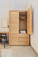 Clausen Hideaway Modern Apartment ID211