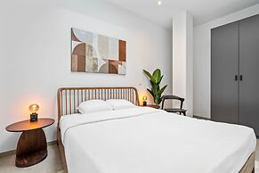 Charming Clausen Getaway Serene ID209