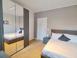 HH HERMOSO HOUSING ASTI