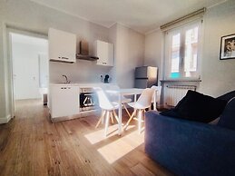 HH HERMOSO HOUSING ASTI