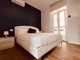 HH HERMOSO HOUSING ASTI