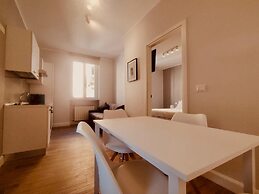 HH HERMOSO HOUSING ASTI