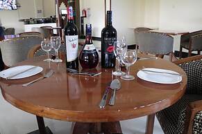 Paraiso Gardens Hotel