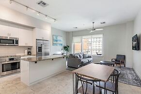 Upscale Condos and Penthouses Close to Canal & Bourbon St.