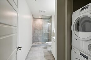 Upscale Condos and Penthouses Close to Canal & Bourbon St.