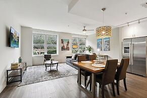 Upscale Condos and Penthouses Close to Canal & Bourbon St.