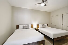 Upscale Condos and Penthouses Close to Canal & Bourbon St.