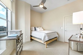 Upscale Condos and Penthouses Close to Canal & Bourbon St.