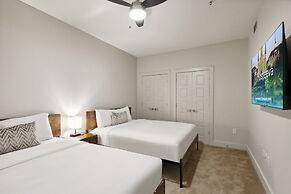 Upscale Condos and Penthouses Close to Canal & Bourbon St.